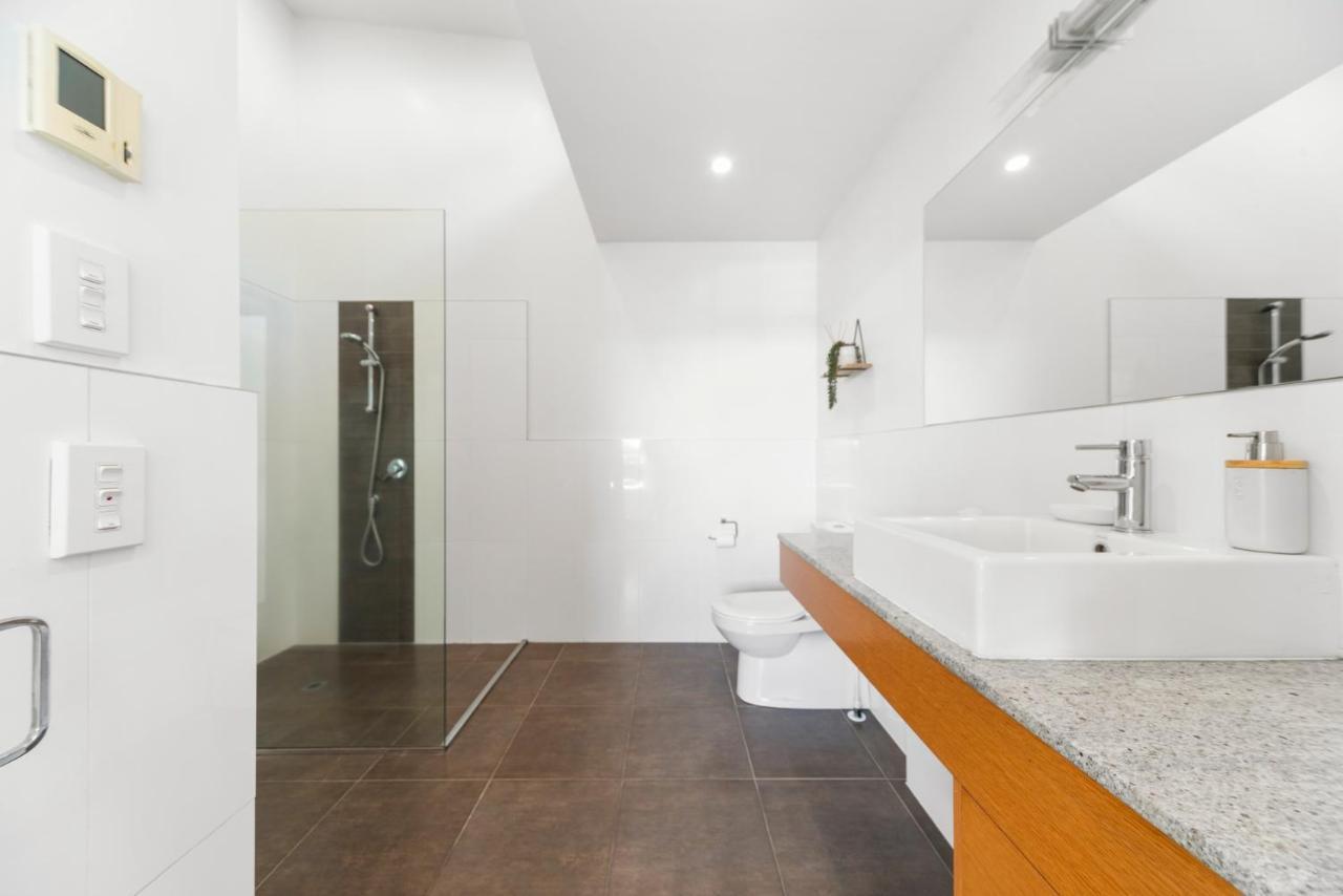 Lakeview Luxury - Taupo Holiday Apartment Esterno foto